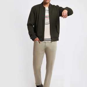 Chaqueta Acolchada de Invierno con Capucha de Poliéster/Algodón, Servicio OEM de Alta Calidad, Precio de Fábrica, Ropa Urbana para Hombre - Product Image 5