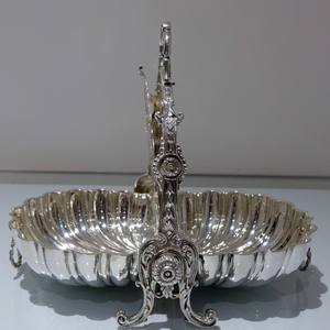 Boîte à biscuits pliante en forme de coquille Biscuit anglais victorien Baril chauffant plaqué argent antique pour la décoration intérieure et l'hôtel - Product Image 4