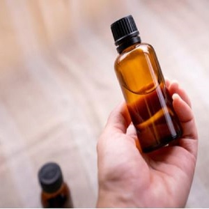 ชุดน้ำมันหอมระเหยบริสุทธิ์บริสุทธิ์จากธรรมชาติธรรมชาติออสแมนทัสไวท์เทนนิ่งและกระชับผิวแบบพรีเมี่ยมราคาขายส่งจากอินเดีย - Product Image 3