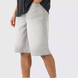 Shorts holgados para hombre, color gris claro, estilo jorts de mezclilla, corte relajado, cintura media, largo hasta la rodilla, diseño clásico de 5 bolsillos, mezcla de algodón. - Product Image 2