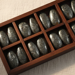 Pierres précieuses en marcassite de haute qualité naturelle, pierres artisanales de qualité supérieure pour la fabrication de bijoux, disponibles en vrac dans différentes tailles - Product Image 3