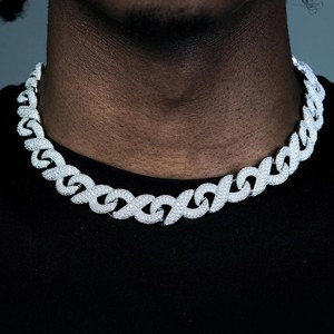 Chaîne cubaine en diamant de laboratoire VVS avec coupe ronde brillante et moissanite plaquée or 14 carats pour hommes certifiés - Product Image 4