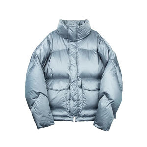Veste matelassée épaisse conçue pour la protection hivernale en extérieur avec rembourrage doux et tissu respirant - Product Image 2