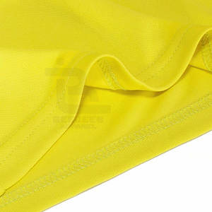 Uniforme de fútbol personalizado de alta calidad de secado rápido transpirable 100% poliéster con cuello en V conjunto de tecnología de corte automatizado servicio OEM - Product Image 4