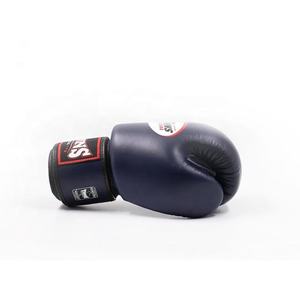 Gants d'entraînement professionnels de kick-boxing et de muay-thaï pour jeunes jumeaux, tendance et très vendus, en cuir de vache véritable pour adultes - Product Image 6