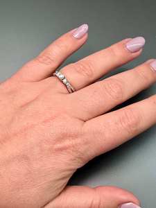 Bague Halo en Argent 925 avec Diamant Moissanite de Coupe Ronde au Design Unique, Bijoux Fins pour Anniversaires, Bague Cadeau Personnalisée - Product Image 5