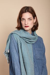 Écharpe de luxe 100% laine d'alpaga bébé – Châle d'hiver doux et chaud – Marque privée et commandes personnalisées - Product Image 6