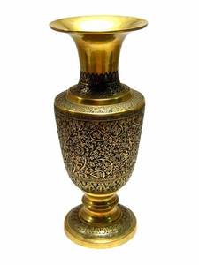 Jarrón de Metal Moderno Hecho a Mano para Decoración del Hogar y Bodas con Regalo Floral, Artesanía Vishal, Tamaño Mediano - Product Image 6