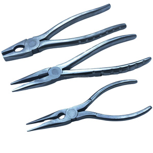 World Precision Surgical Manual Orthopedic Bone Holding Forceps Flat Nose Serrated Jaws Surgical Pliers Stainless Steel ENT - Product Image 1