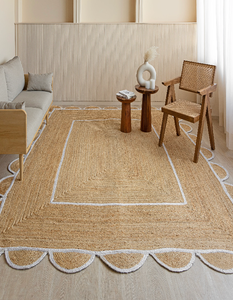 Tapis rond en jute naturelle avec frange en tissu multicolore vibrant. Texture audacieuse. Disponible aux prix de gros. - Product Image 6