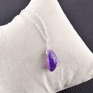 Collier pendentif améthyste brute plaqué or fabriqué à la main 8-15mm pierre précieuse enroulée de fil février pierre de naissance bijoux de mode mariages - Product Image 3