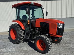 Tractor Agrícola M6060 4WD de Alta Productividad del 2015 con 1 Año de Garantía en Venta - Product Image 5