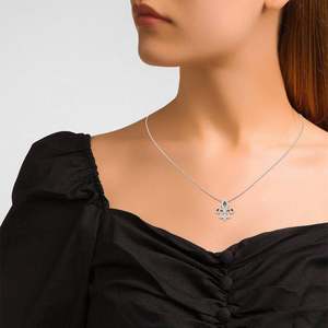สร้อยคอเงินแท้ประดับมุกและเพชรโมอิสซาไนต์รูปดอกลิลลี่ - Product Image 6