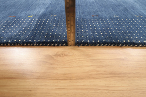 Tapis bleu Gabbeh en laine marine fait main, tapis tribal à bordures, pour salon, chambre à coucher, décoration moderne minimaliste pour la maison - Product Image 5