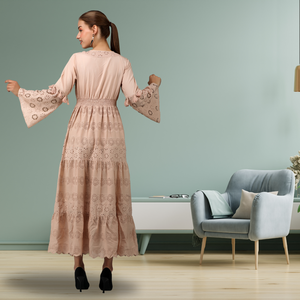 Robe Maxi perlée à la main pour femmes Premium Soft Touch avec manches à volants Style élégant pour la fonction de nuit et l'utilisation du dîner de réception - Product Image 2