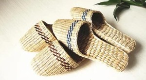 Proveedor de Vietnam, Zapatillas de casa de jacinto de agua Natural, calzado de Casa de interior tejido ecológico para hombres y mujeres - Product Image 4