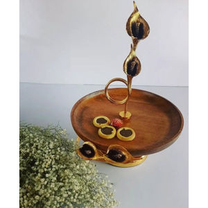 Diseño antiguo 2 niveles soporte decorativo hecho a mano para pasteles soporte creativo para cupcakes de forma redonda con soporte de hoja de Metal para la mejor venta - Product Image 5