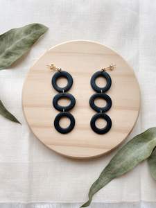 Pendientes Redondos de Resina Hechos a Mano, Ligeros y Duraderos, Accesorio de Joyería de Moda - Product Image 3