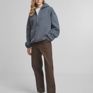 Sweat à capuche oversize en tricot d'hiver personnalisé avec logo sur le devant, imprimé délavé à l'acide, coupe ample pour femmes - Product Image 3