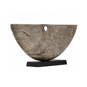 Acento de objeto de mesa de estilo medio curvo para eventos de exhibición de escritorio de oficina en casa y utilidad diaria funcional con diseño elegante - Product Image 1