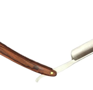 Maquinilla de afeitar con estilo para hombre - Product Image 1