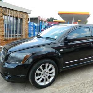 Voiture d'occasion de qualité abordable, Dodge Caliber 2.0 S-XT 2011, conduite à droite - Product Image 1