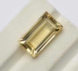 Lab Created Light Citrine Baguette Cut 18X10mm Piedra preciosa suelta - Product Image 1