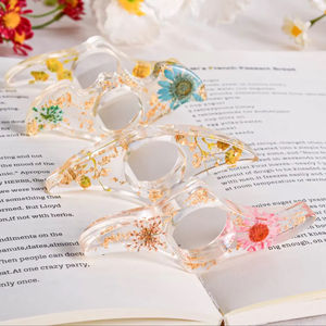 Soporte para páginas de libros de resina, agarre para los dedos, accesorio de lectura duradero y cómodo, perfecto para libros, materiales de estudio, diarios y novelas - Product Image 1