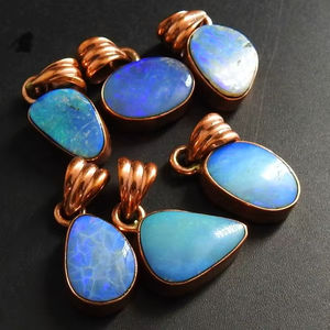 Pendentif personnalisé pour enfants, mariage, mode, troisième personne, en opale australienne doublet, serti en bélière, multi-feu, cuivre - Product Image 3