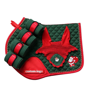 Cadeau de Noël équestre : Tapis de selle en peau de mouton anglaise douce et bonnet de selle en coton pour le dressage et le saut d'obstacles, pour l'équitation - Product Image 4
