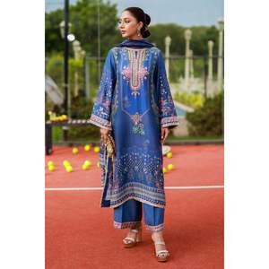 Ensembles de costumes pour femmes par Aroosha - Product Image 5