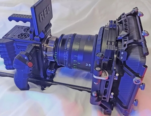 (HY) RED DSMC2 Helio 8K Cámara de Cine Digital + Kits - Product Image 3