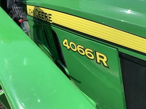 Motor JOHHN para Tractor de 30 HP 4066R con Caja de Cambios y Bomba - Product Image 6