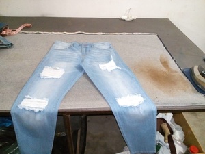 กางเกงยีนส์ขายาวแบบบางสำหรับผู้ชายกางเกงยีนส์ขนาดใหญ่พิเศษขายส่งจากโรงงานปากีสถาน - Product Image 5