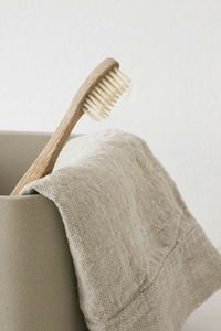 2025 Offre Spéciale brosse à dents écologique en charbon de bambou pour adultes biodégradable antibactérien soins bucco-dentaires brosses à dents de voyage - Product Image 2