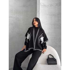 Ensemble poncho en tricot trois pièces pour femme, collection 1560 - Product Image 1