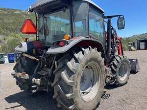 2022 Massey Ferguson 4709 4WD Utility Tracteur Powerhouse avec Core Components Pompe Moteur Boîte de vitesses - Product Image 5