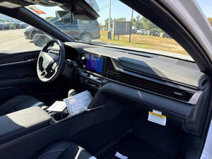 รถยนต์ซีดานขนาดกลาง ปี 2025 ที่เชื่อถือได้ เครื่องยนต์ 2.5 ลิตร ประหยัดน้ำมัน เกียร์อัตโนมัติ พร้อมระบบความปลอดภัยและเทคโนโลยีขั้นสูง นำเข้าจากญี่ปุ่น - Product Image 4