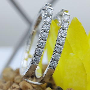 Ajuste de punta de boda Joyería nupcial 10K Oro amarillo VVS1 Diamante de moissanita redondo Banda doble Compromiso Anillo de banda de eternidad - Product Image 5