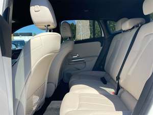 Mercedes-Benz GLA 250 4MATIC SUV 2025 Nuevo/Usado, Turbo 6.1-8L Automático, Techo Panorámico, Cámara Trasera 360, En Venta - Product Image 5