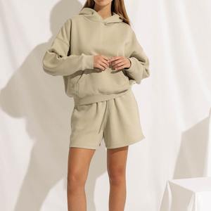 เสื้อกีฬาผ้าฝ้ายคอกลมมีฮู้ดสำหรับผู้หญิงชุดกางเกงขาสั้นสีทึบมีซิปเสื้อผ้าแนวสตรีทลำลองไซส์ใหญ่พิเศษโลโก้ออกแบบได้ตามต้องการ - Product Image 3