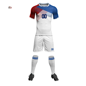 Camiseta de fútbol de alta calidad Diseño transpirable Conjunto de uniformes barato hecho en Pakistán - Product Image 3