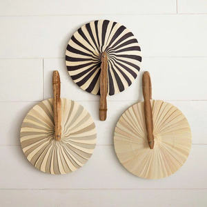 Abanico de Hojas de Palma Natural, Abanico Hecho a Mano para Decoración de Bodas, Recuerdo, Eventos, Se Acepta Logotipo de Vietnam - Violeta - Product Image 3