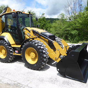 Chargeuse-pelleteuse Caterpillar 444 F2 de chantier, 9 tonnes, capacité de la benne de 1,5 m - Product Image 1