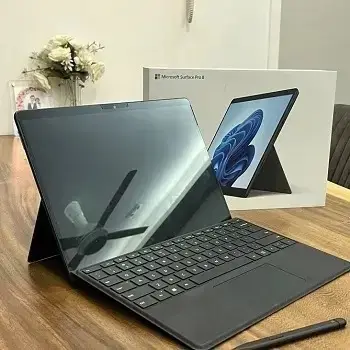 2024 100% yeni yüzey Pro 8 2 in 1 dizüstü 3GHz 64gb 1TB Win11Home 13 inç 9 13 "QHD dokunmatik ekran i7-1255U 1.7GHz Intel