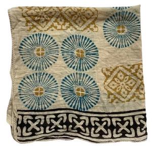 Bandanas en coton doux imprimées pour un usage quotidien confortable comme foulard ou accessoire de coiffure - Product Image 1