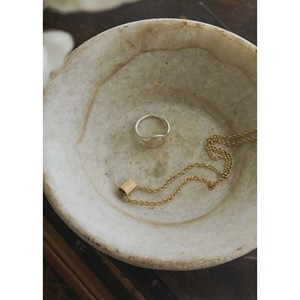 Anillo Statement The Estate de Plata y Platino con Baño de Rodio, Diseño de Racimo Geométrico, Uso Diario, Engaste Invisible - Product Image 5