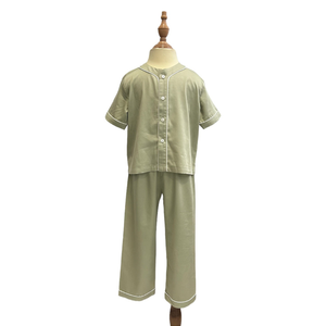Pijamas Cortos Casuales de Verano para Niños y Niñas, Estilo Cómodo y a la Moda, Color Verde, Ropa de Dormir Larga para Niños, Transpirable, de Seda Blanca, OEM ODM - Product Image 1