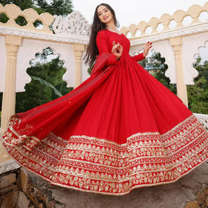 Traje de Verano Vintage, Largo hasta el Suelo, Holgado, Natural, con Dupatta, Georgette, Bordado - Product Image 1