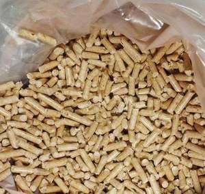 Pellets de Madera de Grado Industrial, Combustible de Biomasa para Calderas y Producción de Energía - Product Image 1